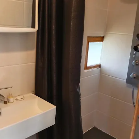 Dans Proche Gare Appartement *